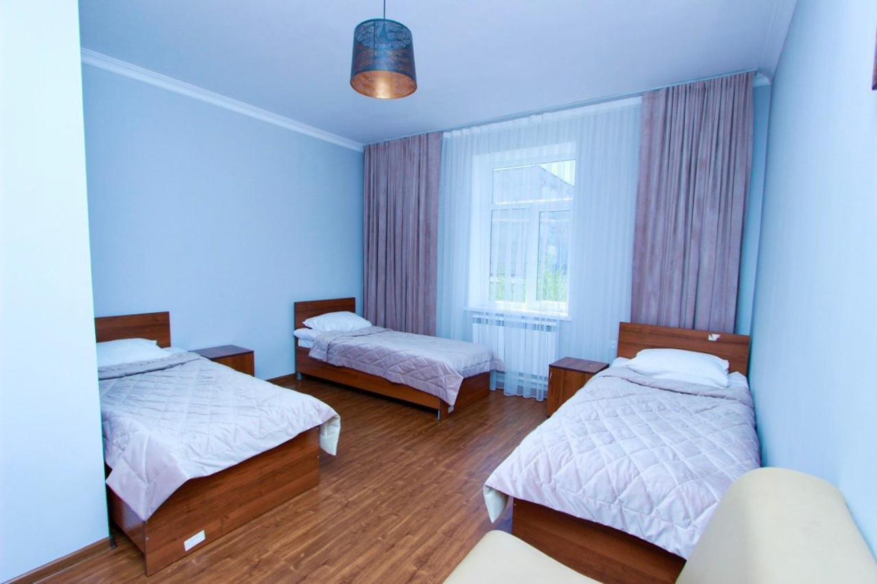 Muras Hotel คาราโคล ภายนอก รูปภาพ