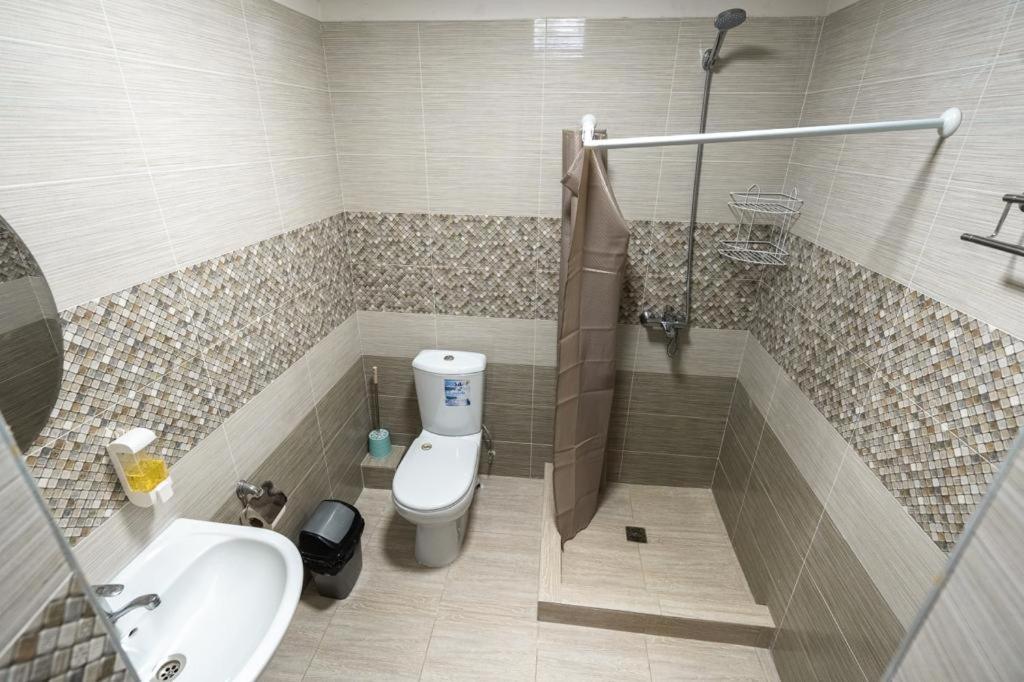 Muras Hotel คาราโคล ภายนอก รูปภาพ